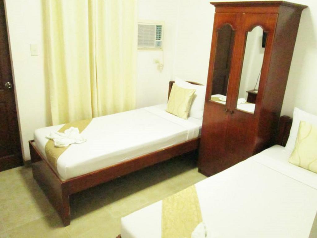 Casa D' Estrella Apartelle Balabag  Стая снимка