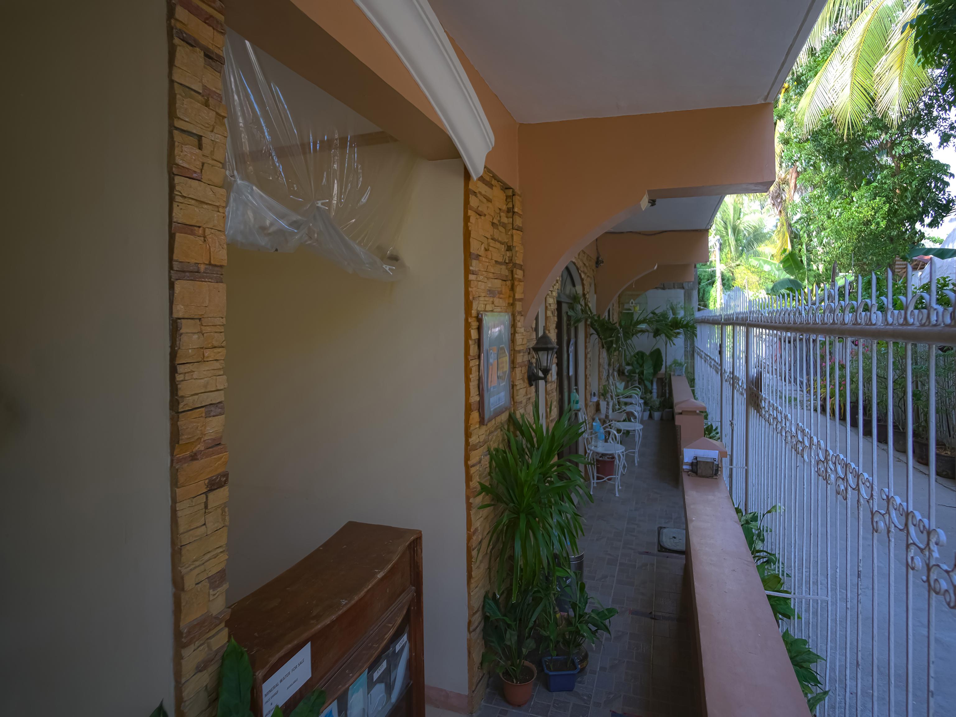 Casa D' Estrella Apartelle Balabag  Екстериор снимка